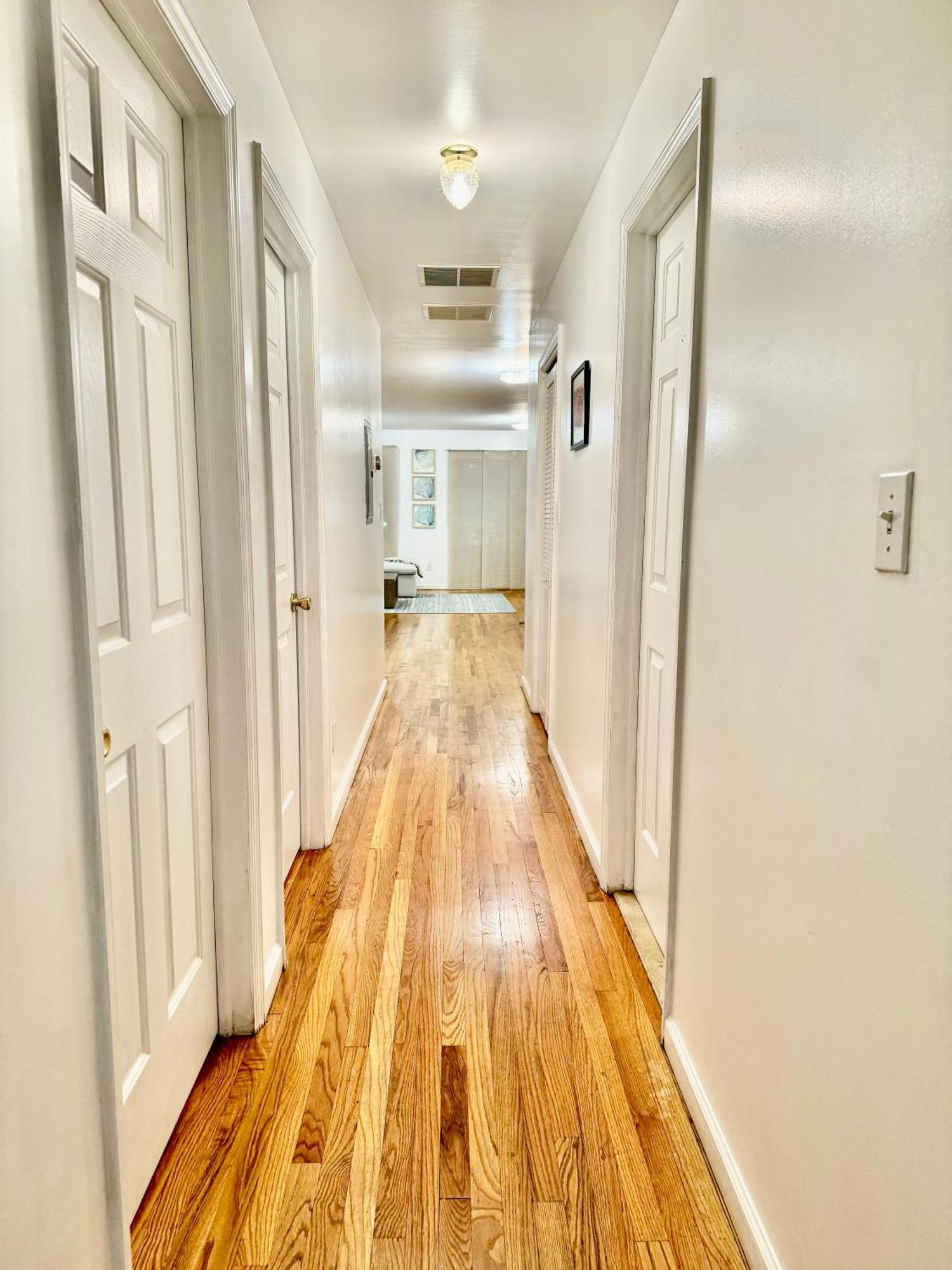 Stylish Evergreen Apartment By Newark Airport Exterior photo