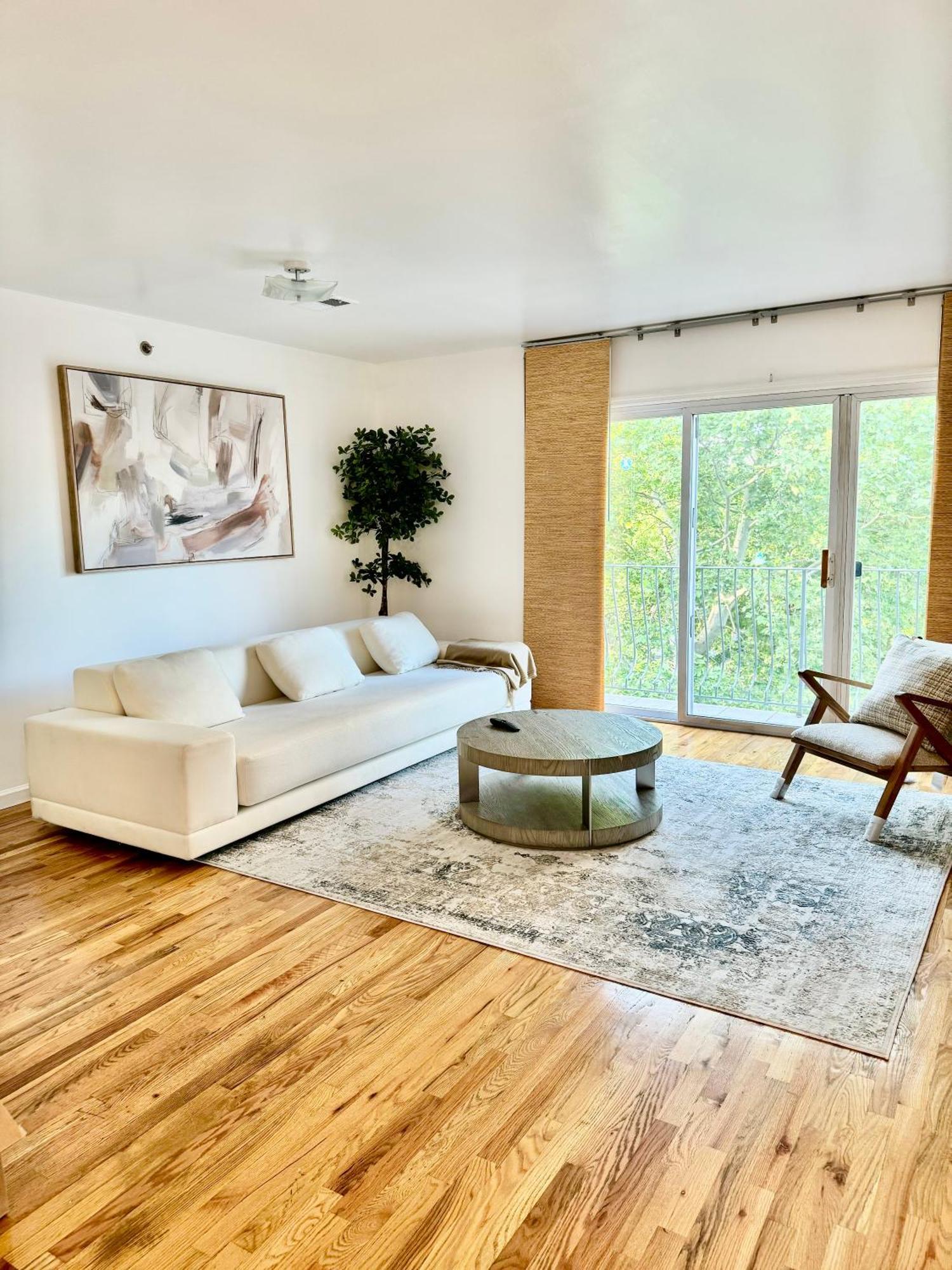Stylish Evergreen Apartment By Newark Airport Exterior photo