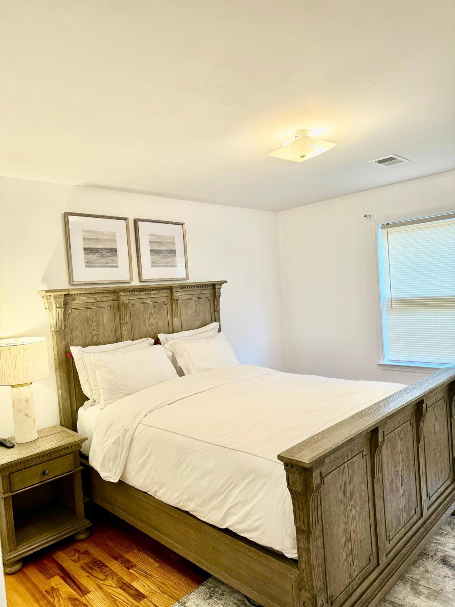 Stylish Evergreen Apartment By Newark Airport Exterior photo